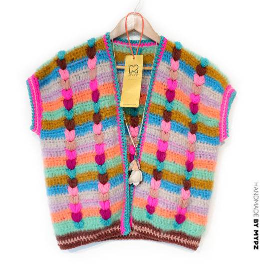 Crochet kit - Chunky Mohair-merino vest Heartbeat (ENG-NL-DE-FR)
