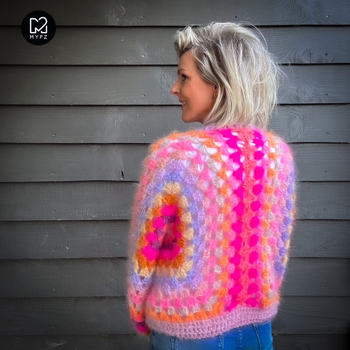 Haakpatroon - MYPZ Hexagon-vest Pink Vibes (ENG-DE-NL-ES-FR-IT-DA-SV-NO)