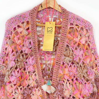 Haakpatroon - MYPZ Short Wildflower-vest Pecan (ENG-DE-NL-ES-FR-IT-DA-SV-NO)