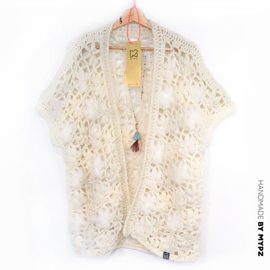 Haakpatroon - MYPZ Wildflower vest Shades of White (ENG-NL-DE-FR-ES)