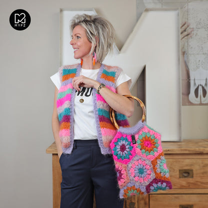 Tashandvatten van Bamboe rond